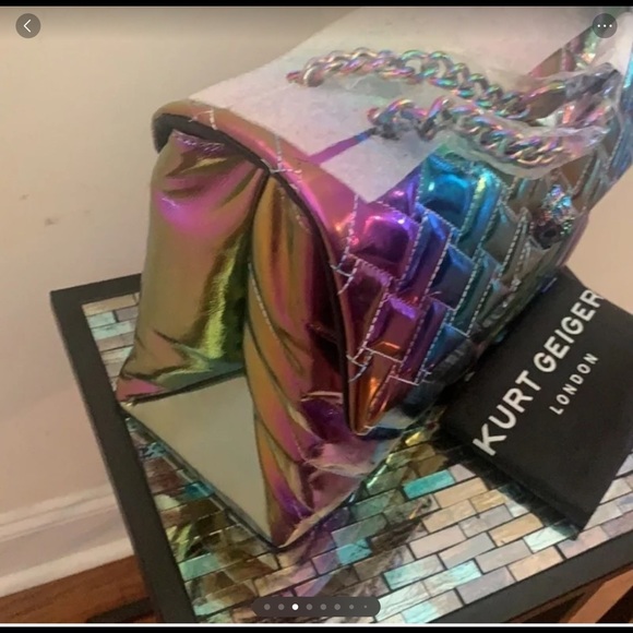 Kensington XXL Leather Shoulder Bag KURT GEIGER LONDON - Picture 13 of 16